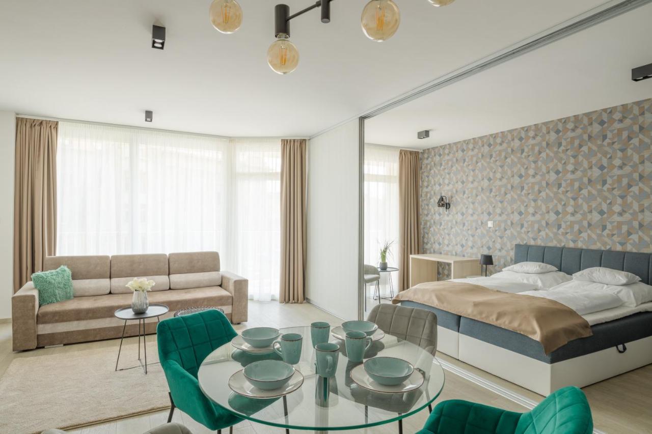 Parizs Garden Apartments Debrecen Dış mekan fotoğraf