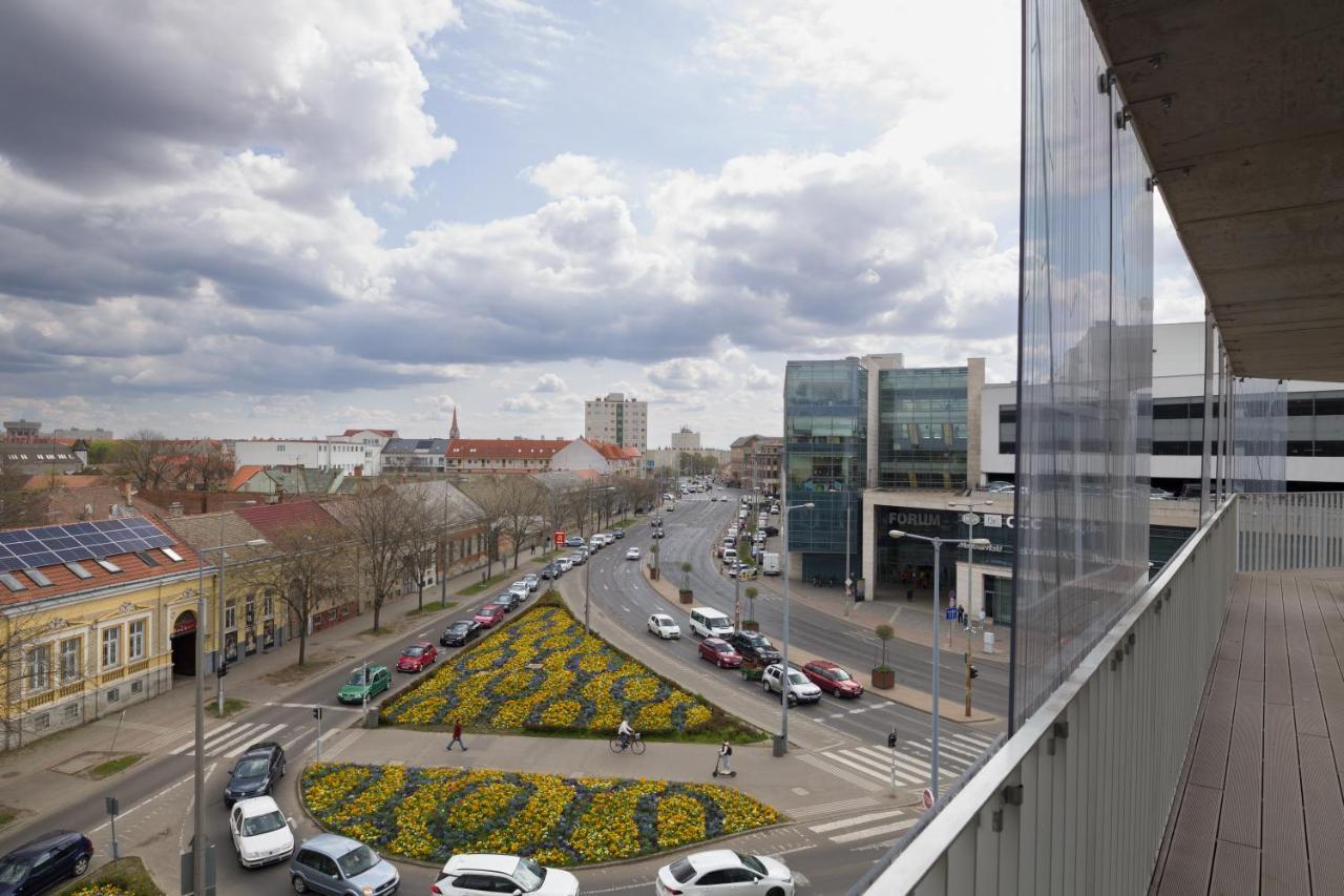 Parizs Garden Apartments Debrecen Dış mekan fotoğraf
