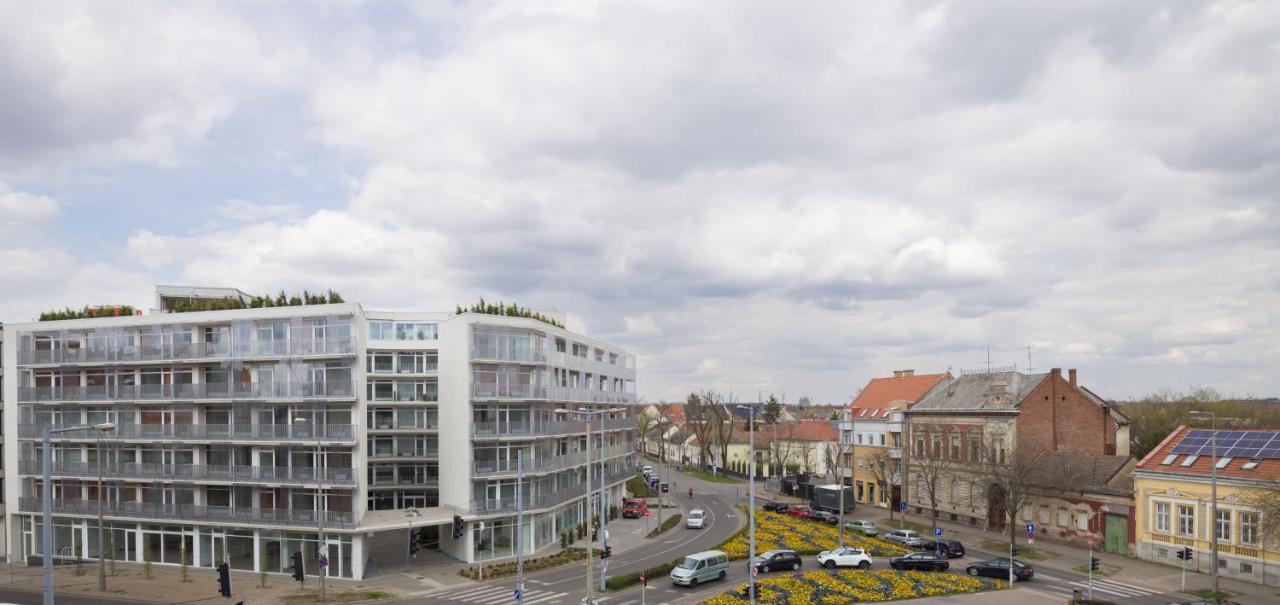 Parizs Garden Apartments Debrecen Dış mekan fotoğraf