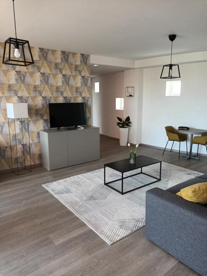 Parizs Garden Apartments Debrecen Dış mekan fotoğraf